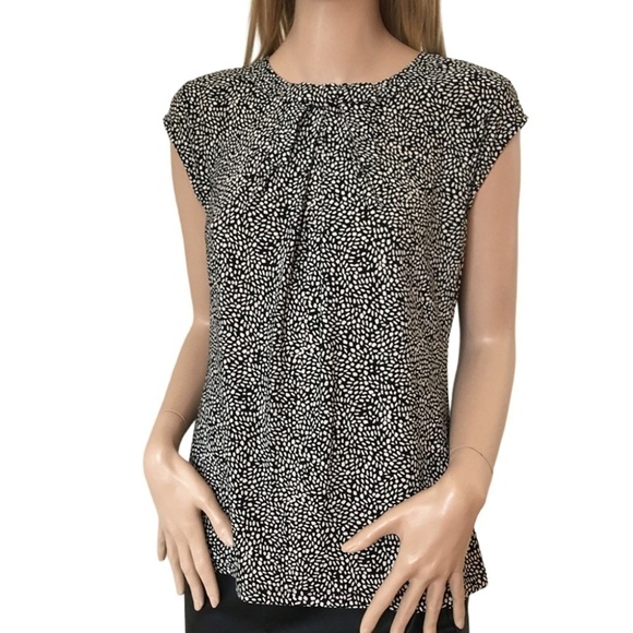 Karl Lagerfeld Paris Magic Eye Bow Top Cap Sleeve - Picture 3 of 14